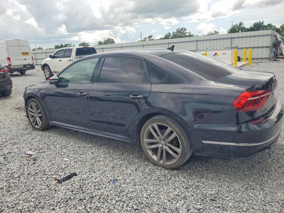 2018 VOLKSWAGEN PASSAT S/R-LINE S/R-LINE 2