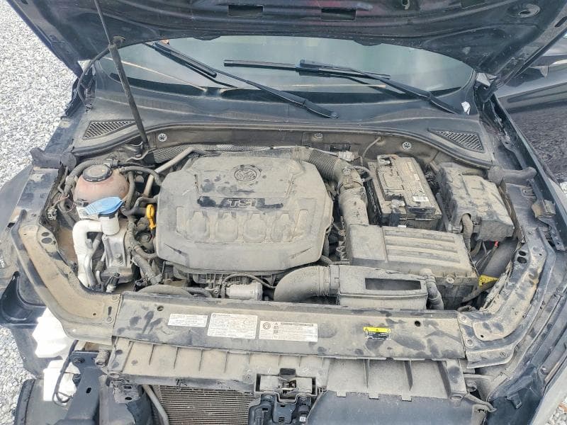 2018 VOLKSWAGEN PASSAT S/R-LINE S/R-LINE 11