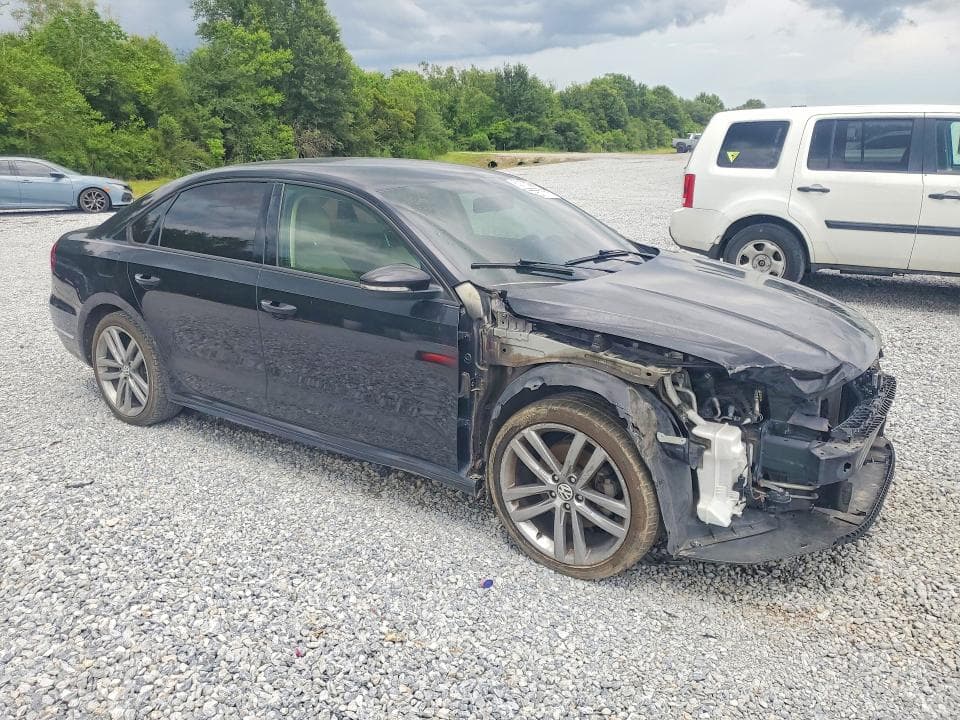 2018 VOLKSWAGEN PASSAT S/R-LINE S/R-LINE 4