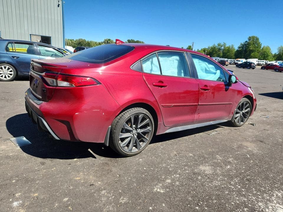 2025 TOYOTA COROLLA 3