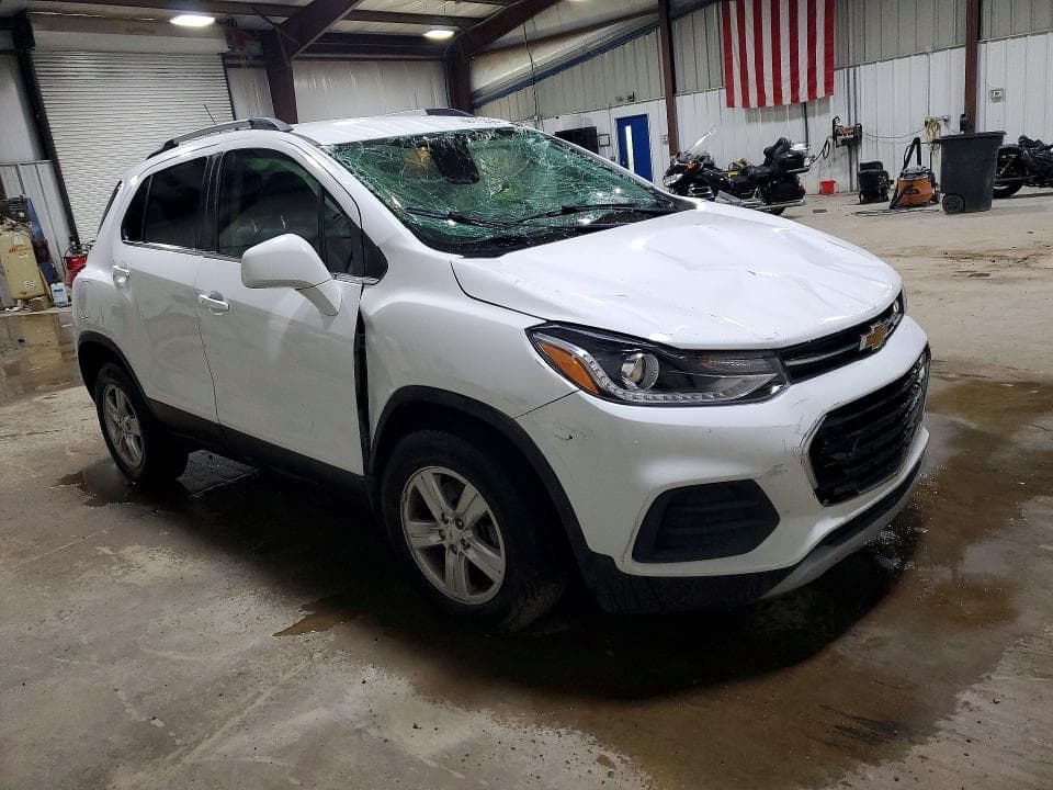 2020 CHEVROLET TRAX 1LT 4