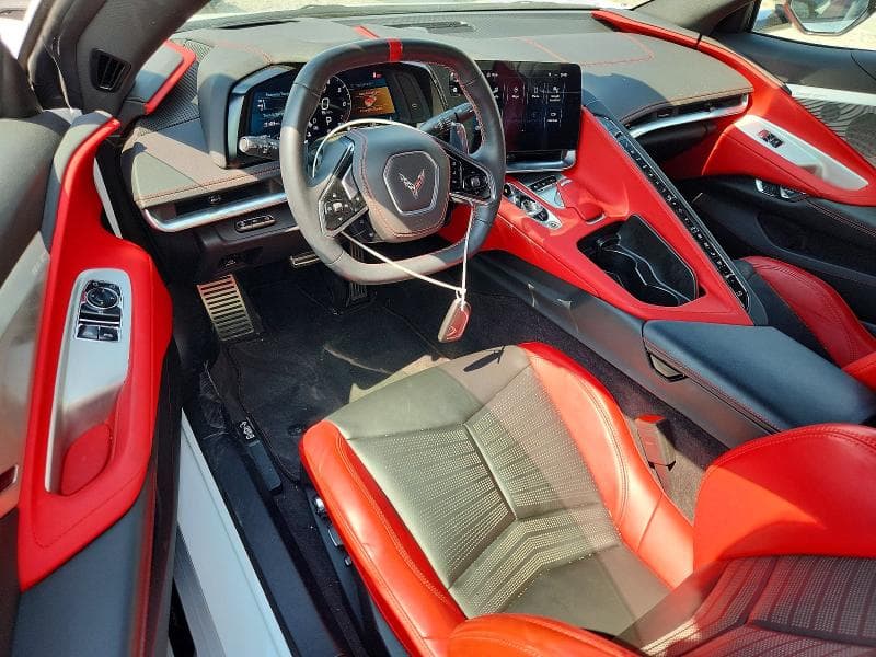 2025 CHEVROLET CORVETTE STINGRAY 2LT 8