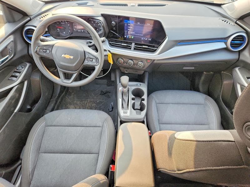 2024 CHEVROLET TRAX LS 8