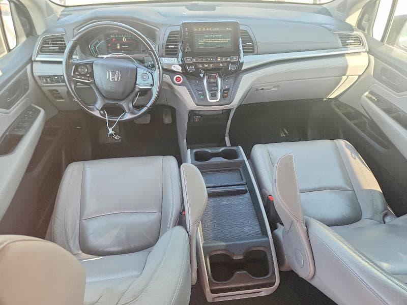 2018 HONDA ODYSSEY 8