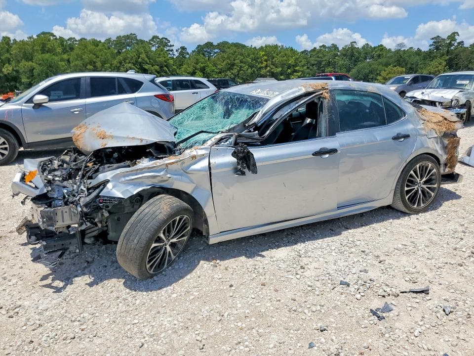 2019 TOYOTA CAMRY SE SE - 1