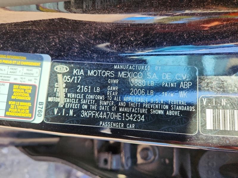 2017 KIA FORTE LX 12