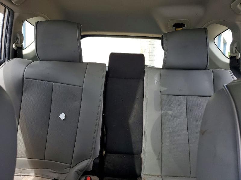 2018 TOYOTA RAV4 XLE 10