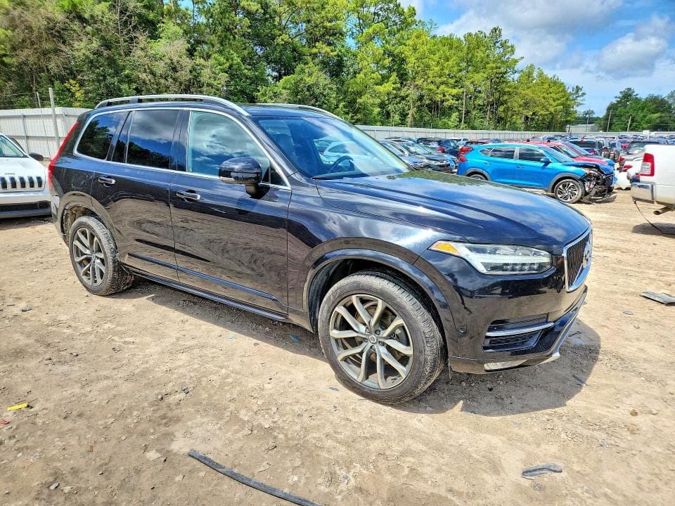 2017 VOLVO XC90 T6 4