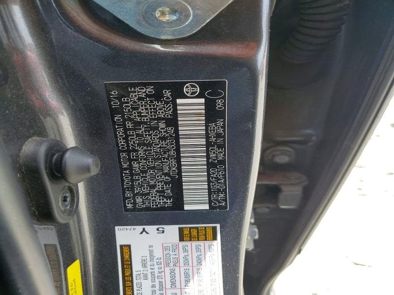 2017 TOYOTA PRIUS TWO TWO 14