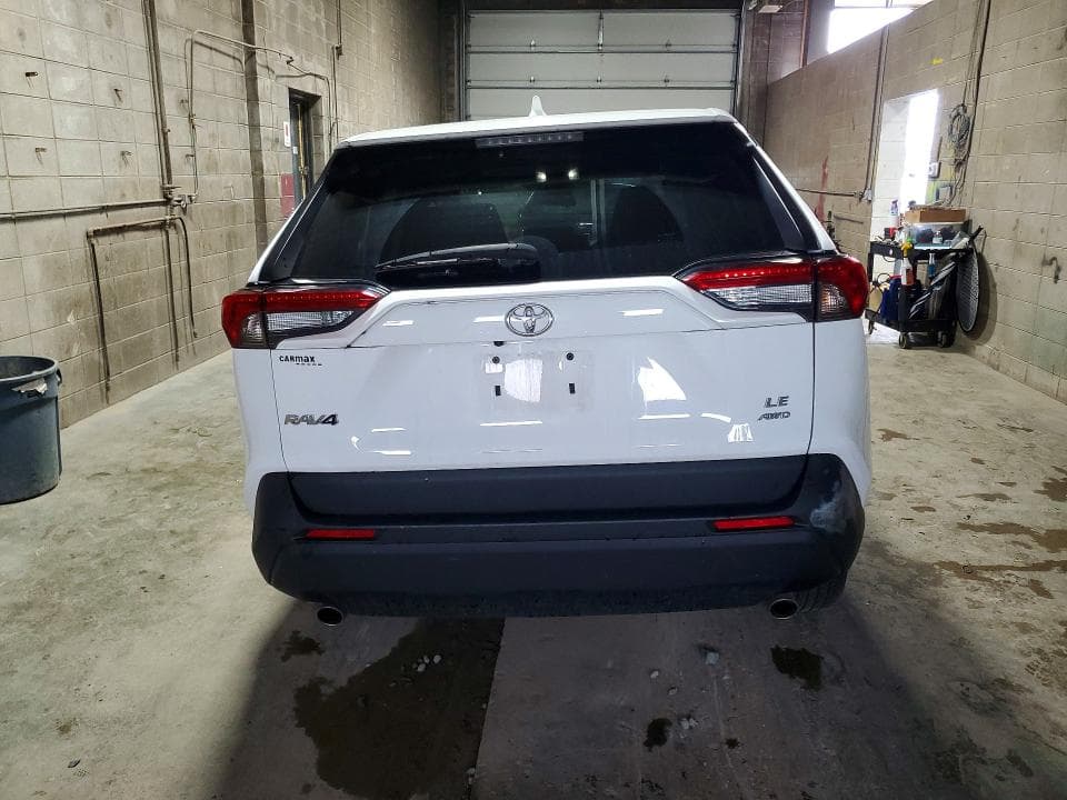 2023 TOYOTA RAV4 LE 6