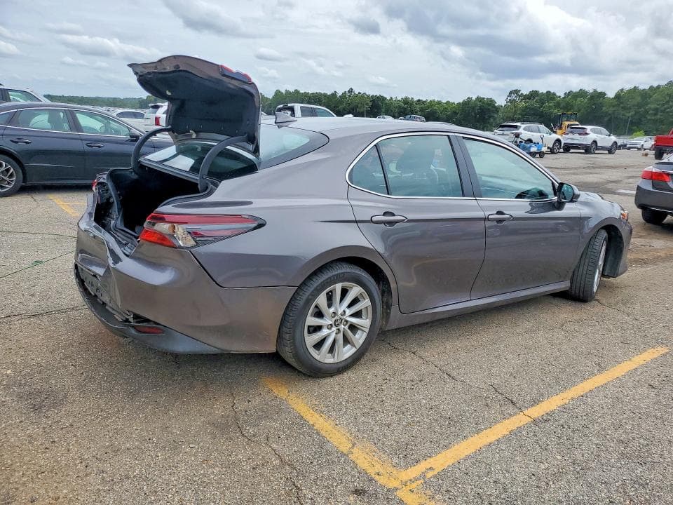 2023 TOYOTA CAMRY LE LE 3