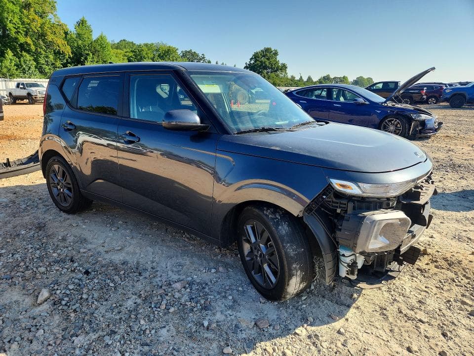 2021 KIA SOUL S 4