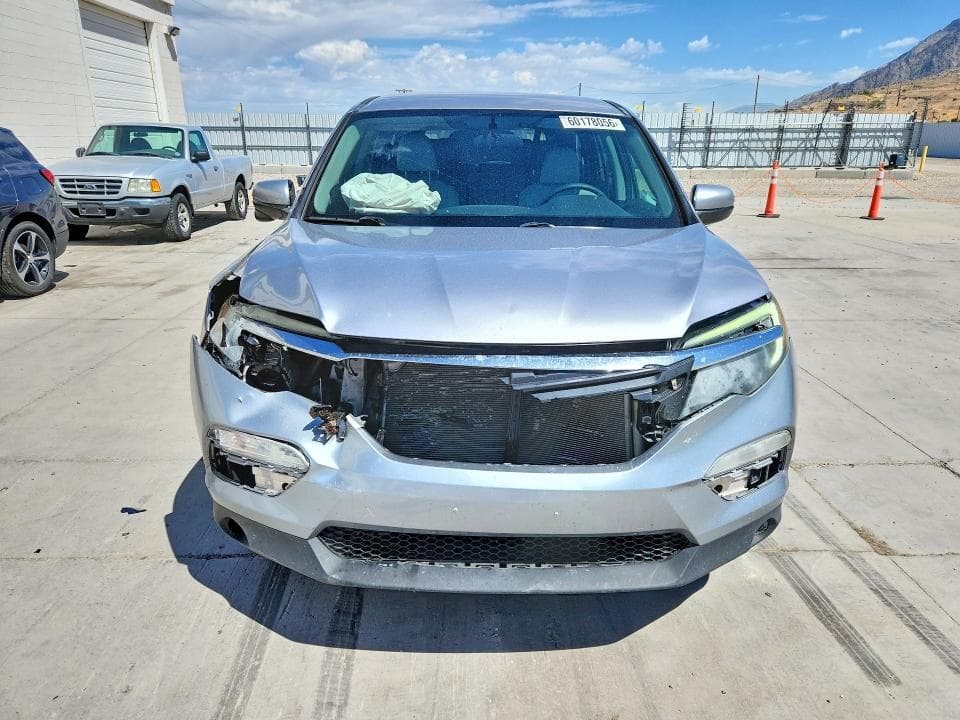 2018 HONDA PILOT EX 5