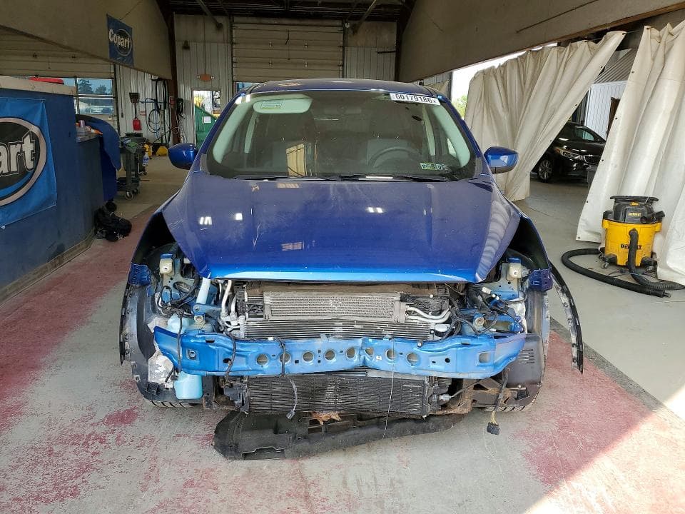 2017 FORD ESCAPE SE 5
