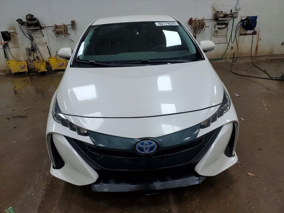 2017 TOYOTA PRIUS PRIME PREMIUM PREMIUM 5