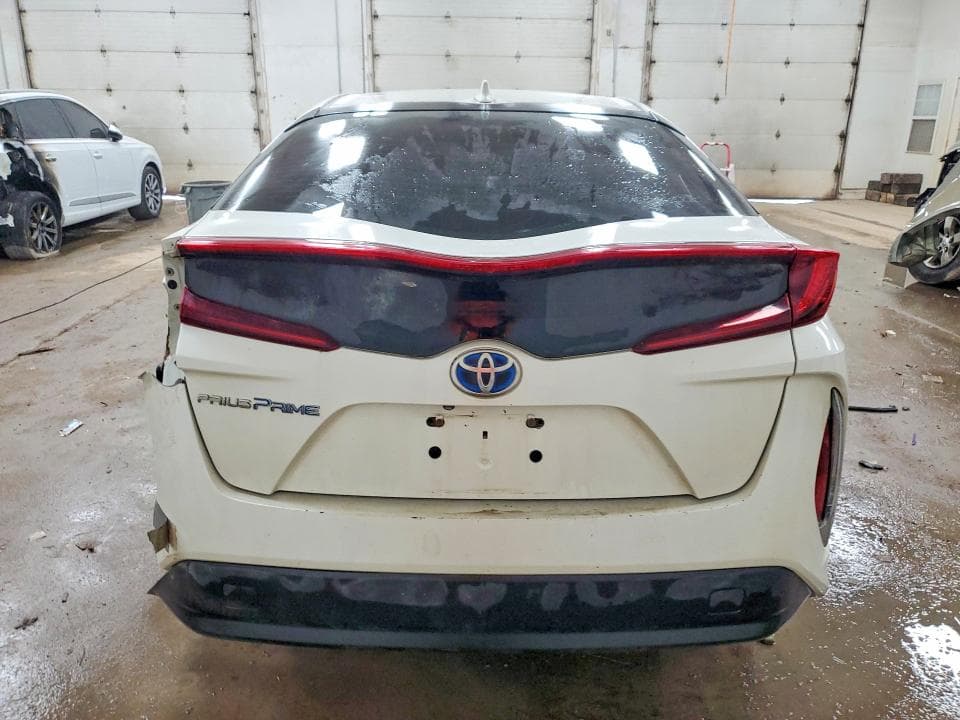 2017 TOYOTA PRIUS PRIME PREMIUM PREMIUM 6