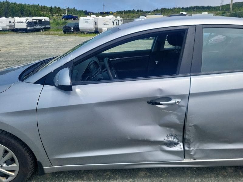 2020 HYUNDAI ELANTRA SE SE 7