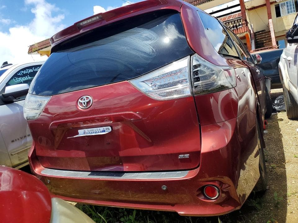 2019 TOYOTA SIENNA SE 8-PASSENGER SE 8-PASSENGER 3