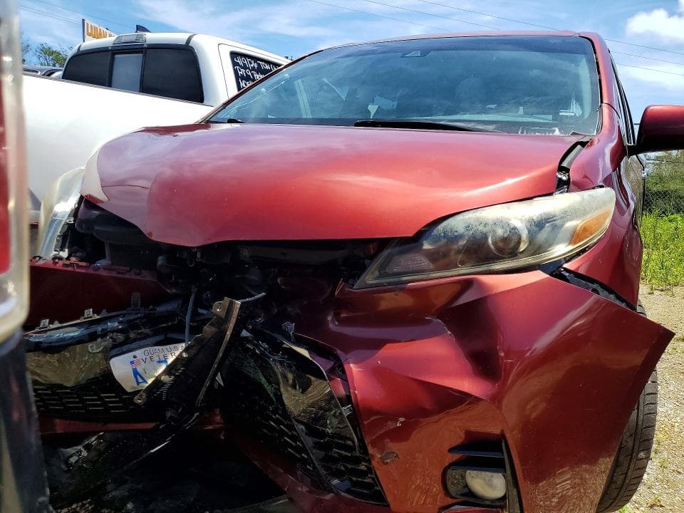 2019 TOYOTA SIENNA SE 8-PASSENGER SE 8-PASSENGER 5