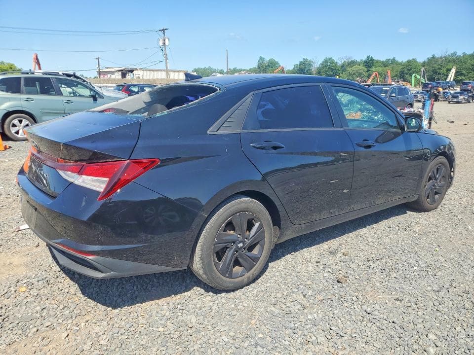 2021 HYUNDAI ELANTRA SEL 3