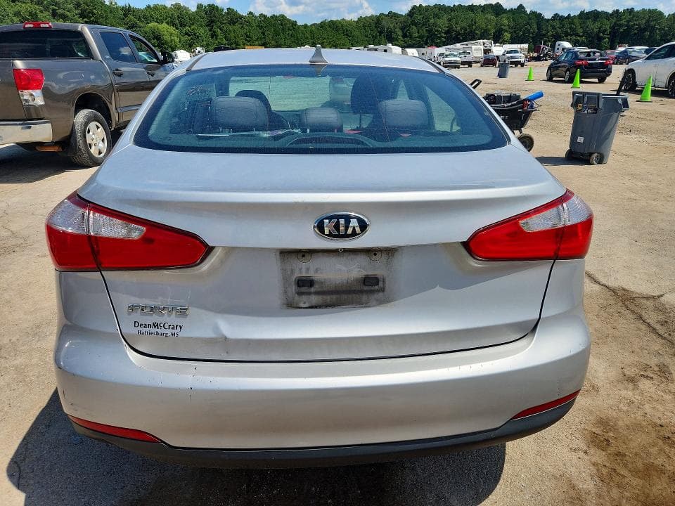 2016 KIA FORTE 6