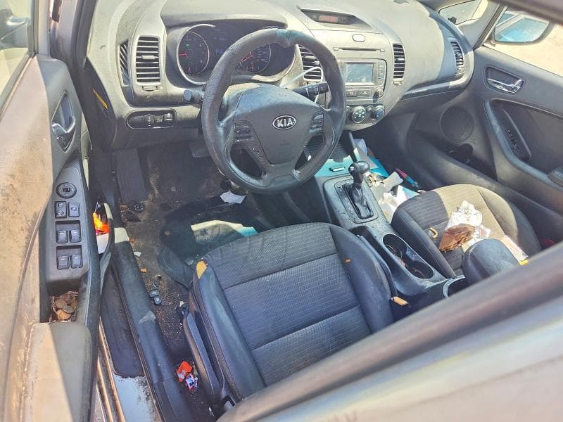 2016 KIA FORTE 8