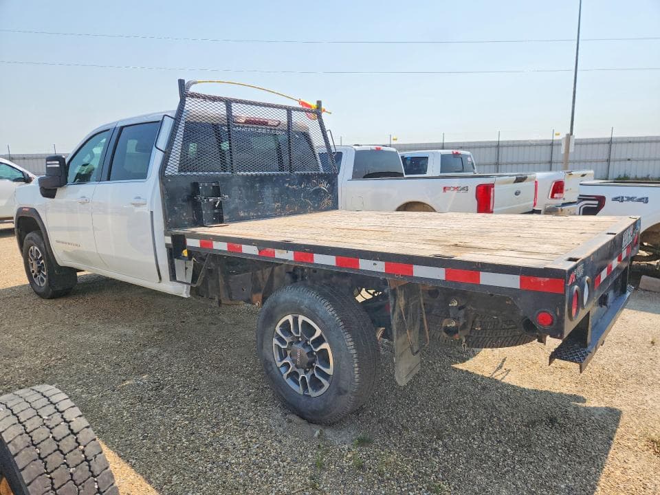 2025 GMC SIERRA K3500 SLE 2