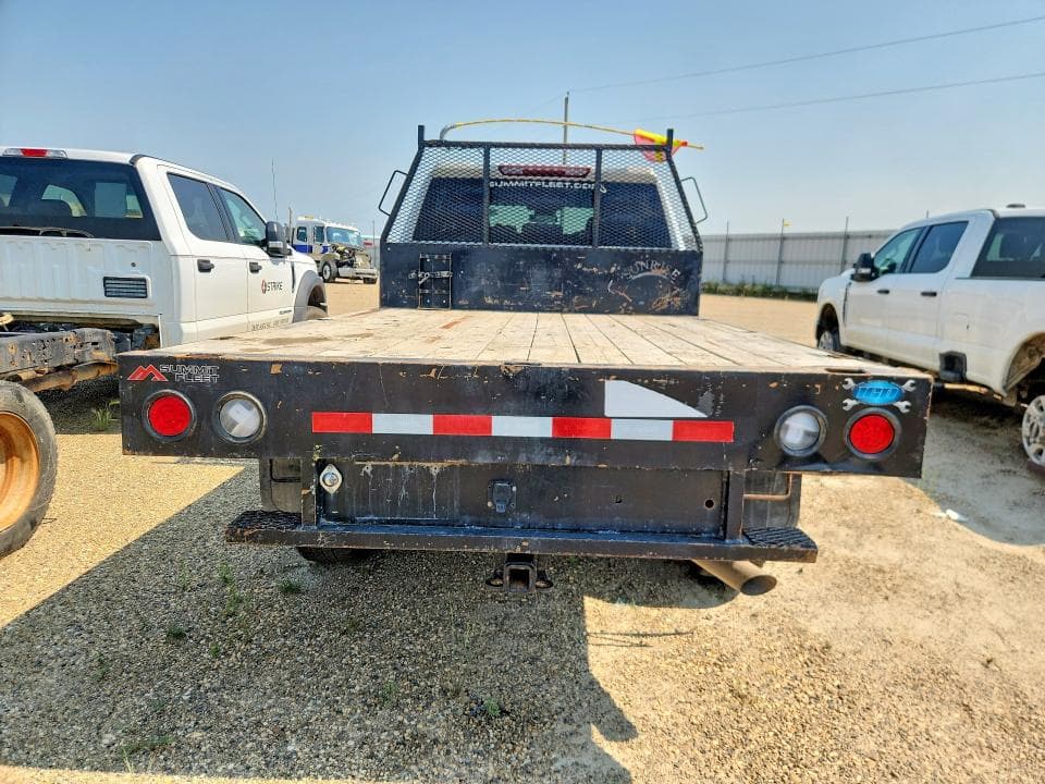 2025 GMC SIERRA K3500 SLE 6