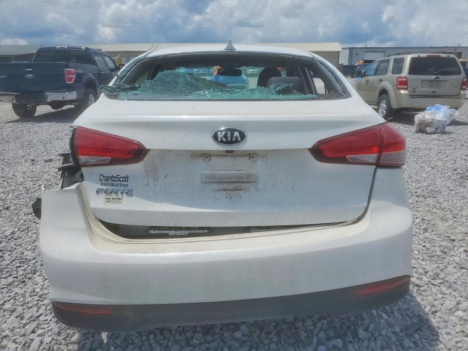 2017 KIA FORTE LX 6