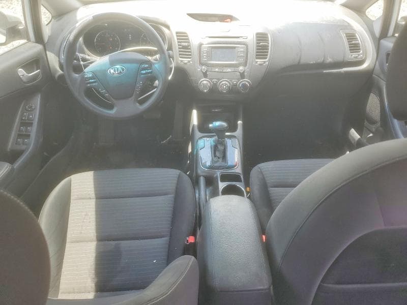 2017 KIA FORTE LX 8