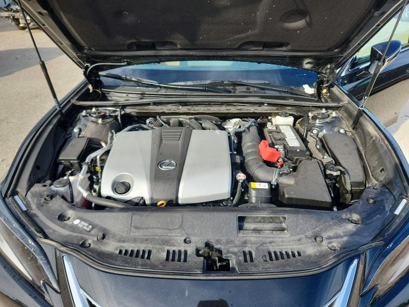 2025 LEXUS ES 350 ULTRA LUXURY 11