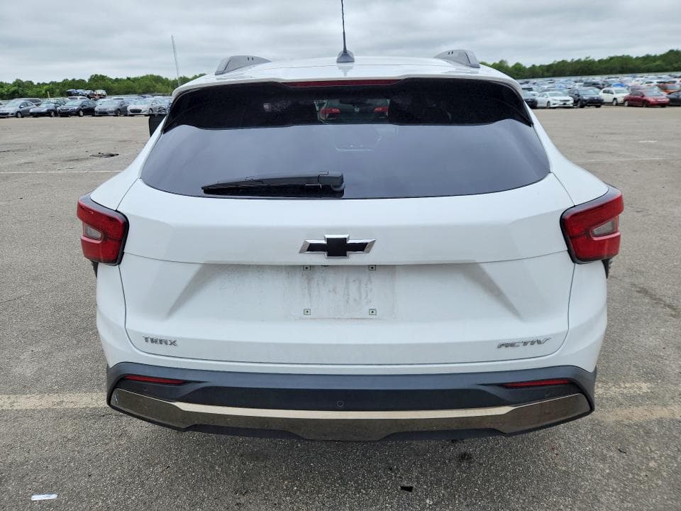 2025 CHEVROLET TRAX ACTIV 6