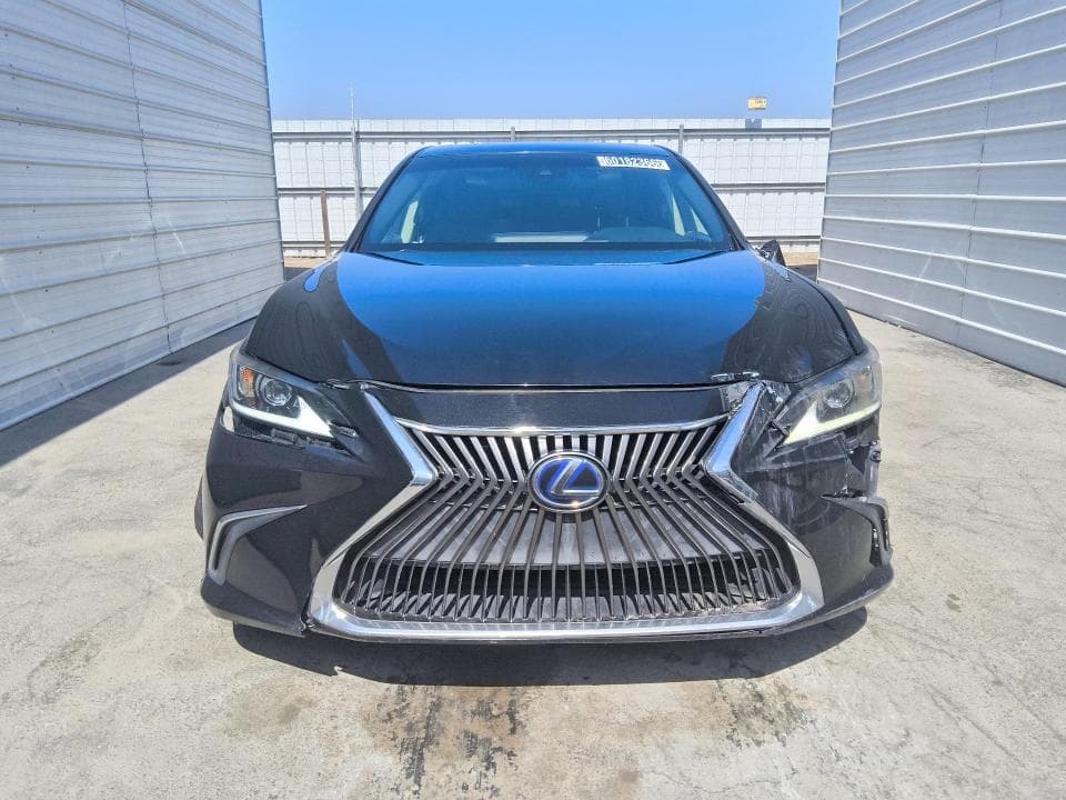 2020 LEXUS ES 300H BASE 5