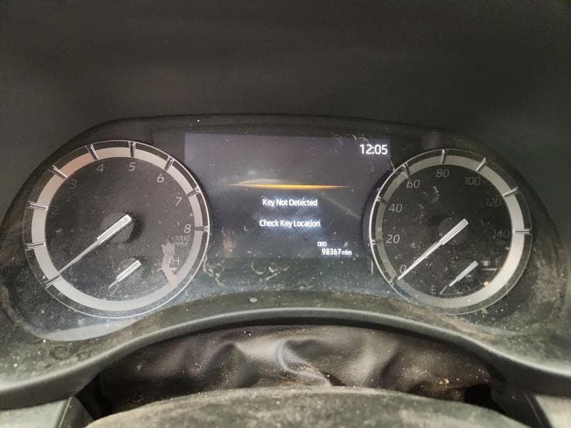 2021 TOYOTA HIGHLANDER XLE 9