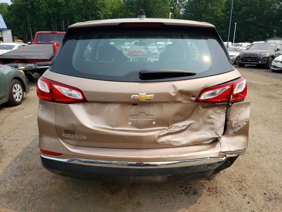 2018 CHEVROLET EQUINOX LS 6