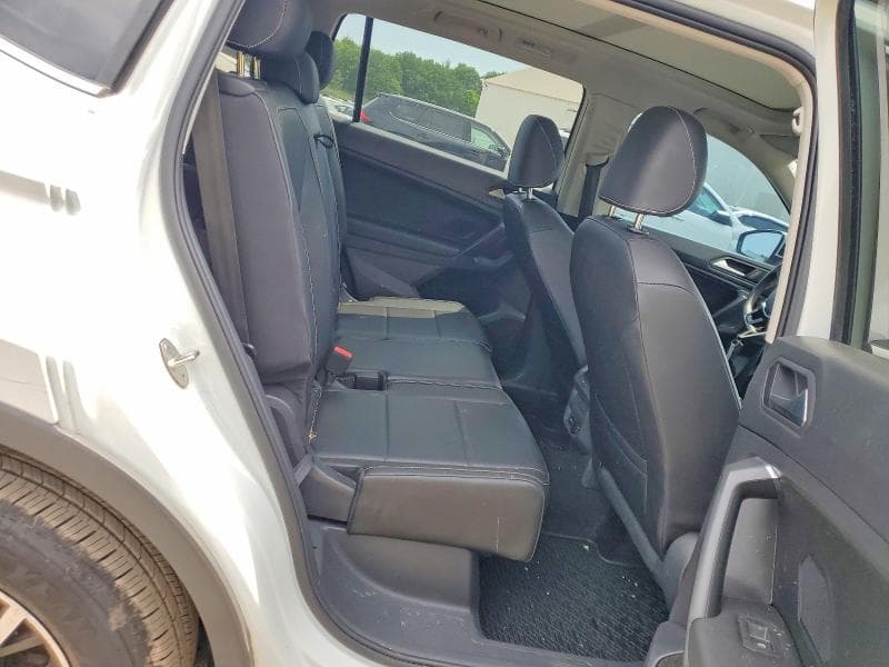 2021 VOLKSWAGEN TIGUAN SE 11