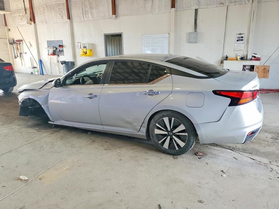 2022 NISSAN ALTIMA SV SV 2