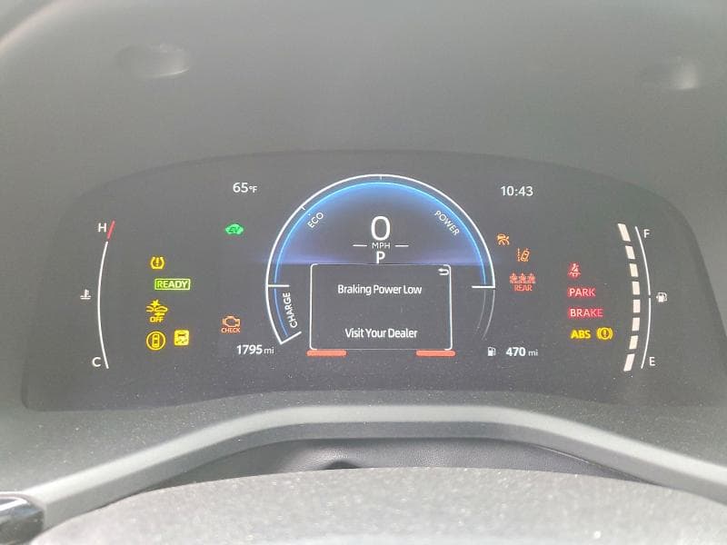 2026 TOYOTA CAMRY SE 9
