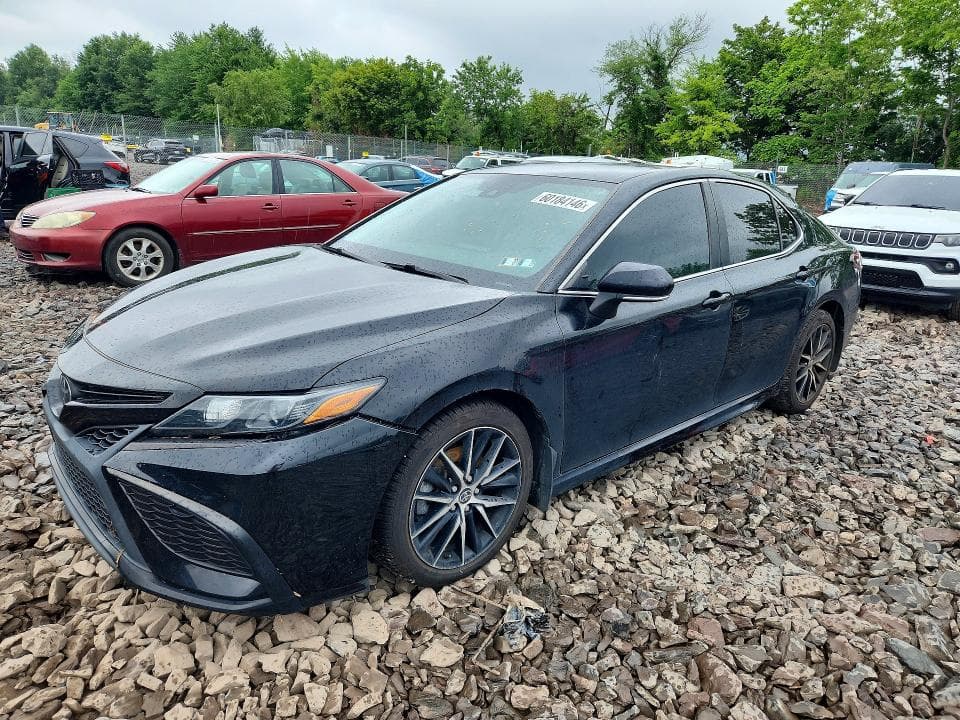 2022 TOYOTA CAMRY SE - 1