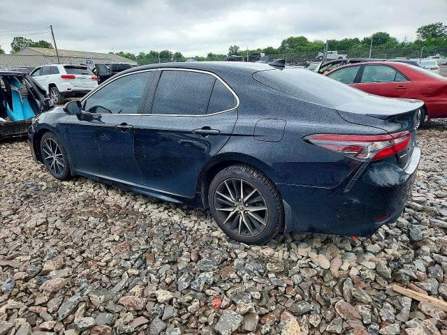 2022 TOYOTA CAMRY SE 2