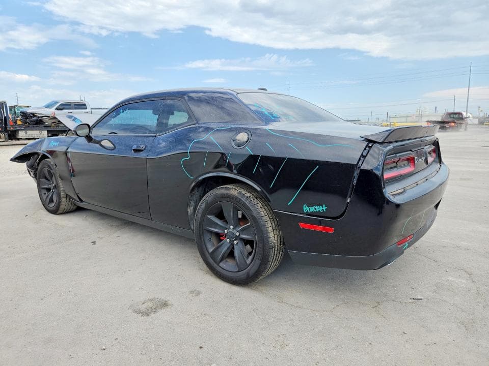 2019 DODGE CHALLENGER SXT 2