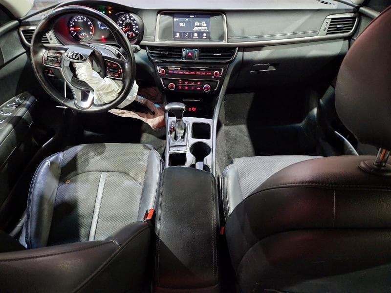 2018 KIA OPTIMA S S 8