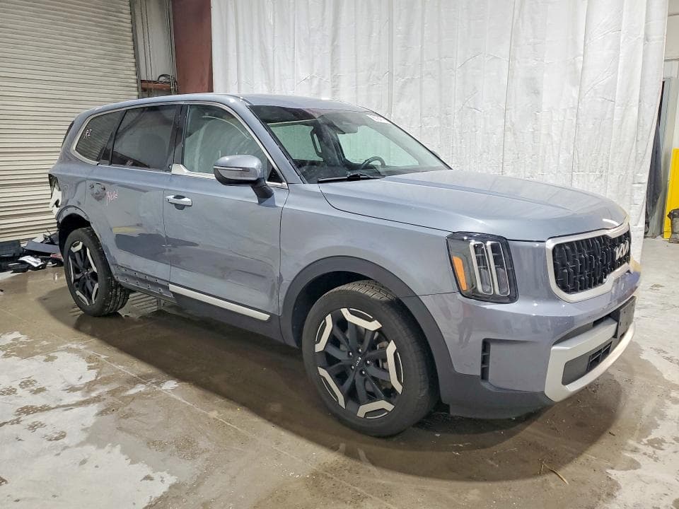 2023 KIA TELLURIDE EX 4