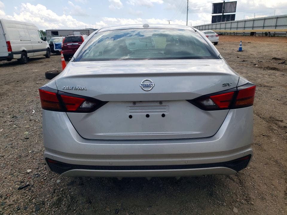 2021 NISSAN ALTIMA SV 6