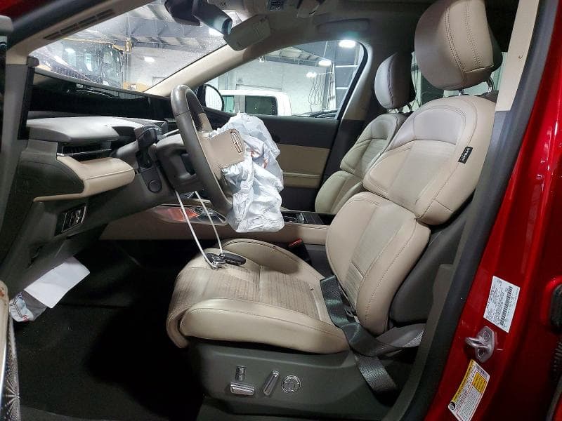 2025 LINCOLN NAUTILUS RESERVE 7