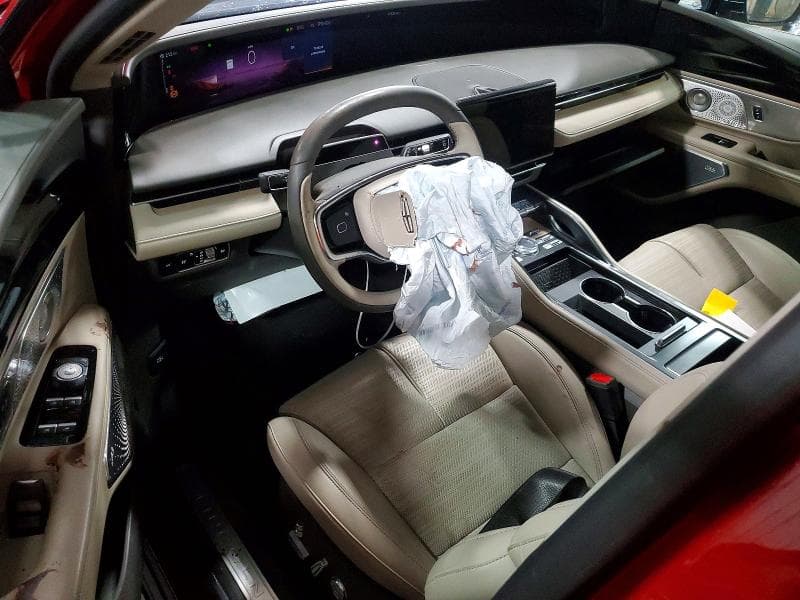 2025 LINCOLN NAUTILUS RESERVE 8