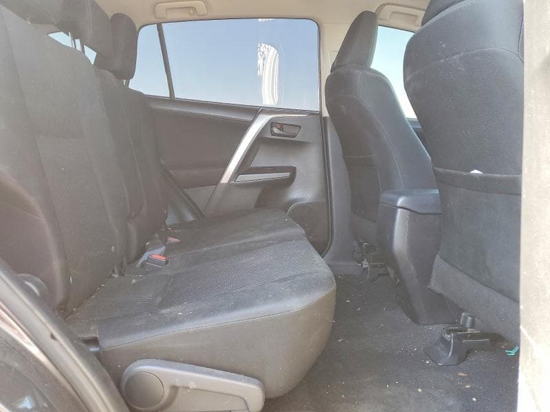 2018 TOYOTA RAV4 LE 11
