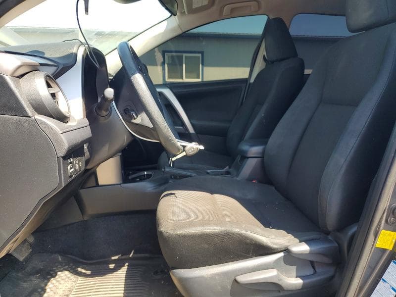 2018 TOYOTA RAV4 LE 7
