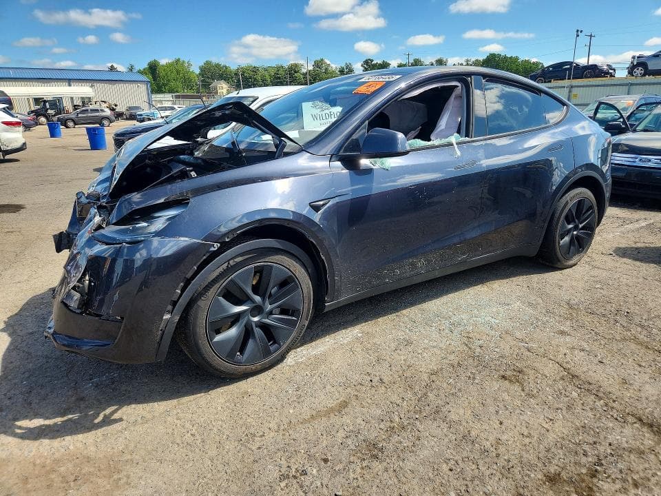 2024 TESLA MODEL Y - 1