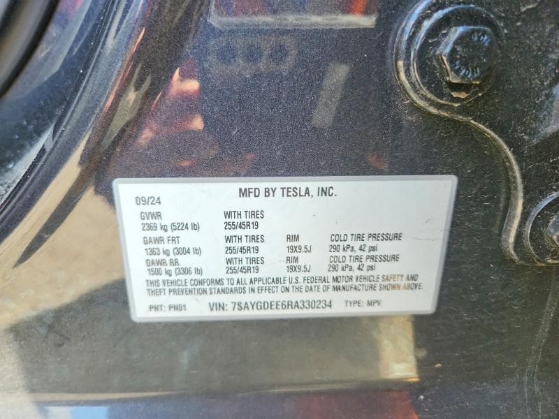 2024 TESLA MODEL Y 14